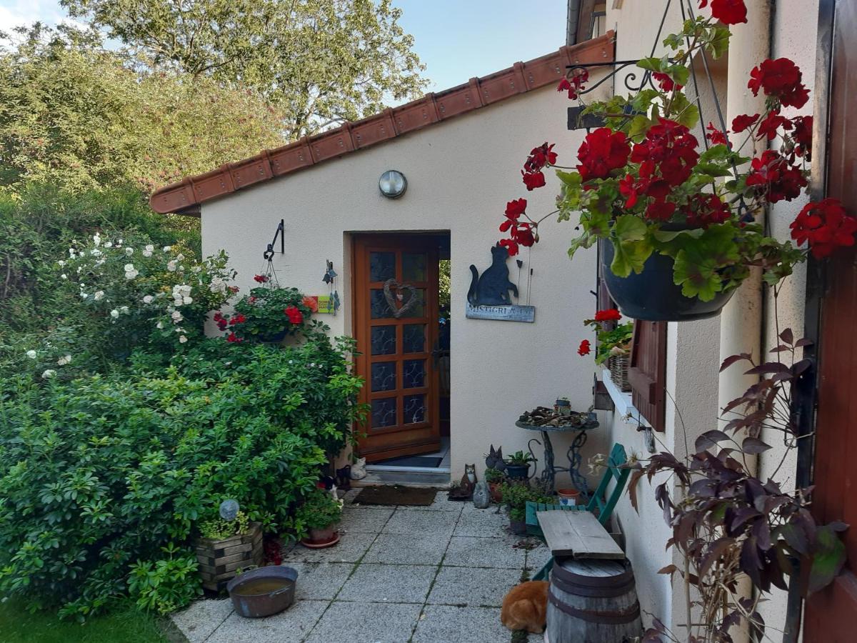 Les Alouettes B&B Hardecourt-aux-Bois Exterior photo
